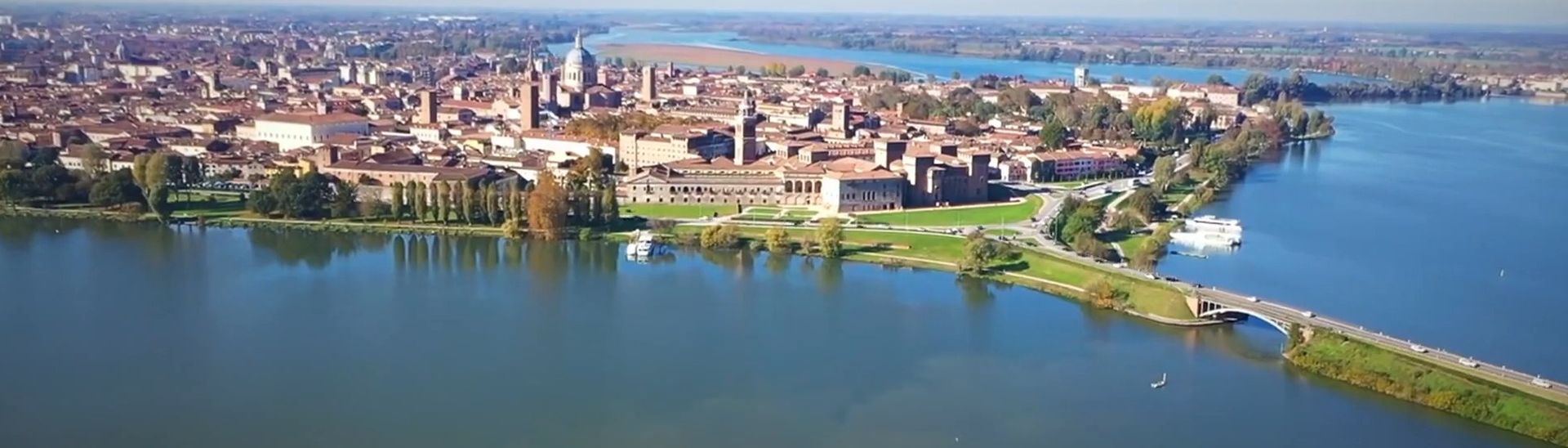 Mantua from above: the lakes and the Ducal Palace